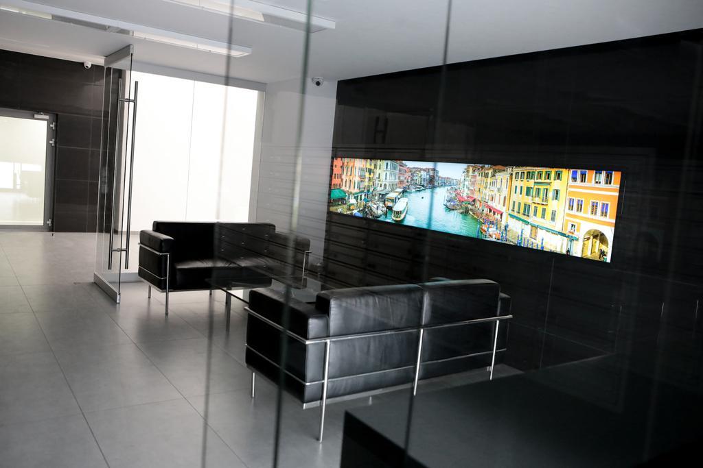 Super-Apartamenty Prestige بوزنان المظهر الخارجي الصورة